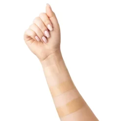 BB Cream with Hyaluronic Acid Krem BB 01 Ivory